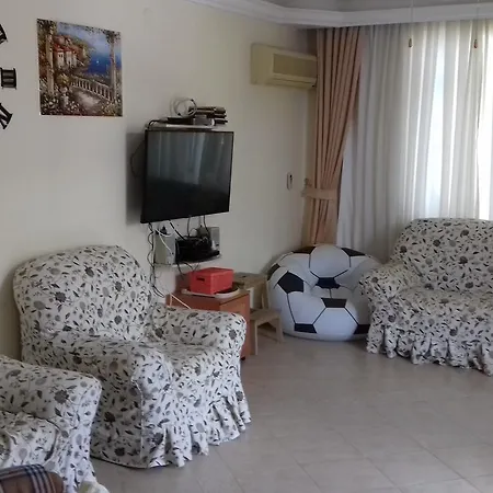 Mahmutlar Haus Apartamento *