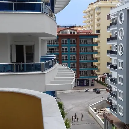 Mahmutlar Haus Apartmán